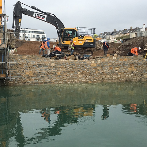 Trinity Pier, Plymouth